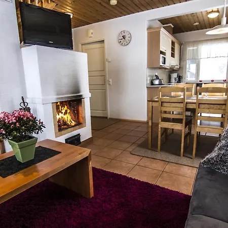 Naapurivaaran Lomakeskus