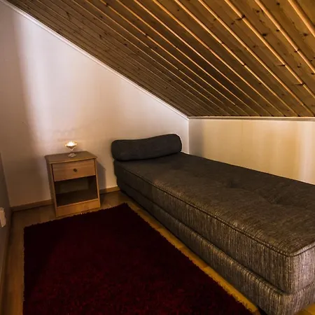 Naapurivaaran * Vuokatti