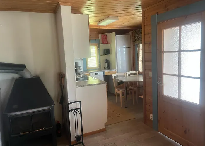 Naapurivaaran * Vuokatti